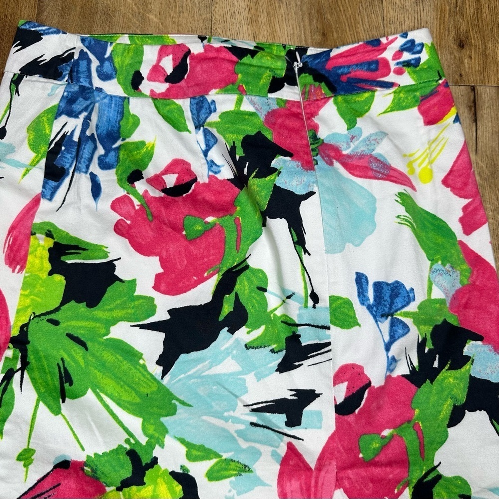 Ann Taylor | Floral Multicolor Skirt Size 2P - Picture 6 of 12